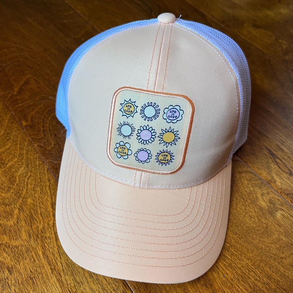 NWT Life Is Good Kids Cap with Peach Front and White Mesh